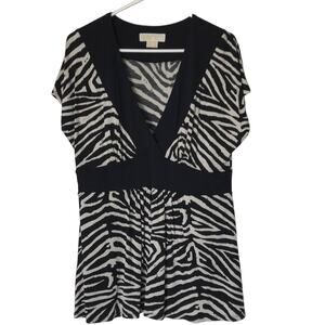 Michael Kors Zebra Print S/S Top, V-Neck, Size Large